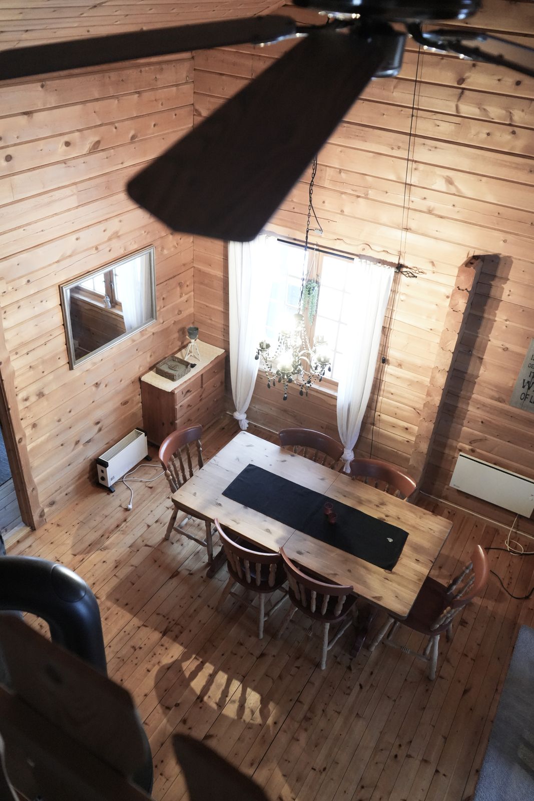 Tommy and Ailin's cabin