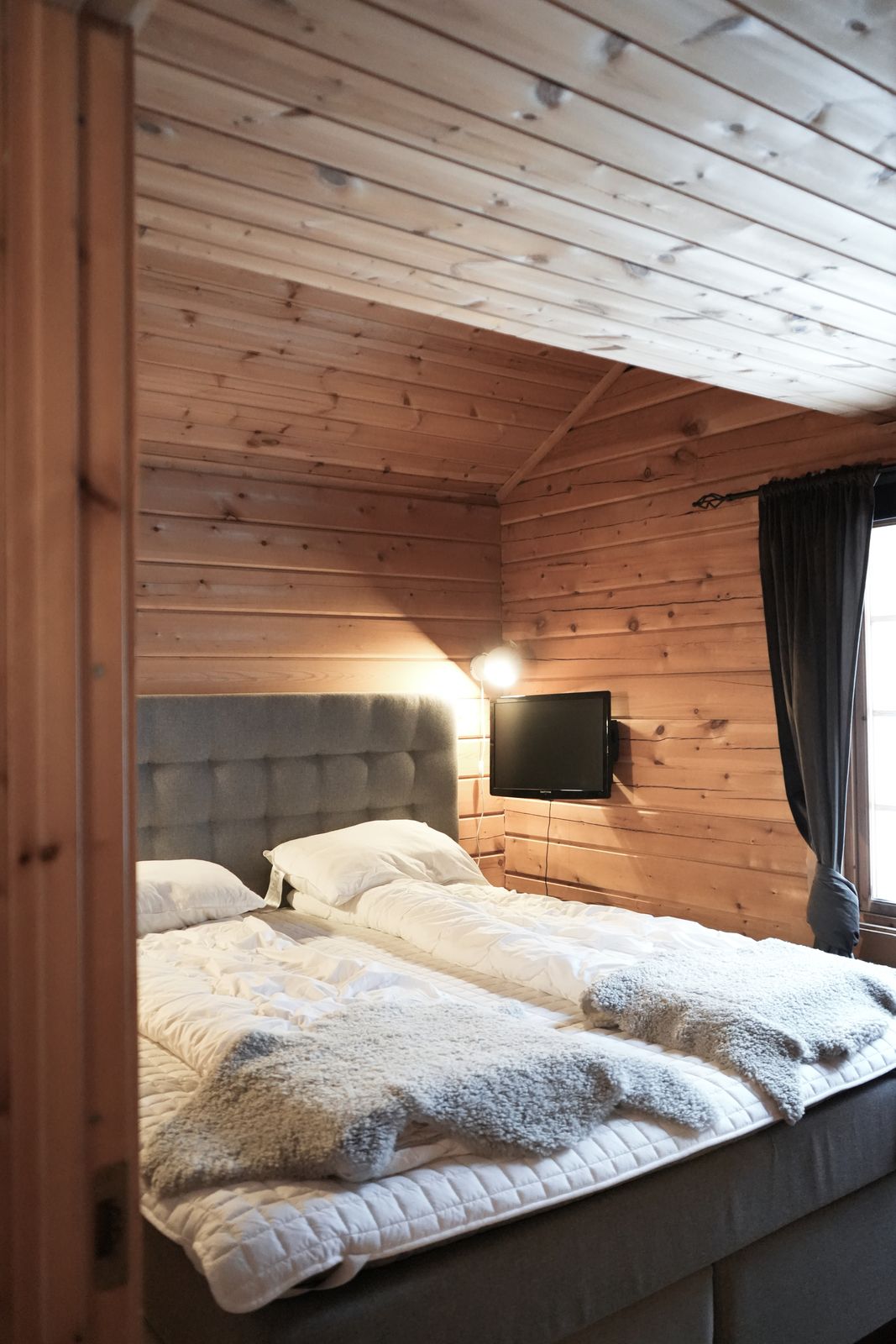 Tommy and Ailin's cabin