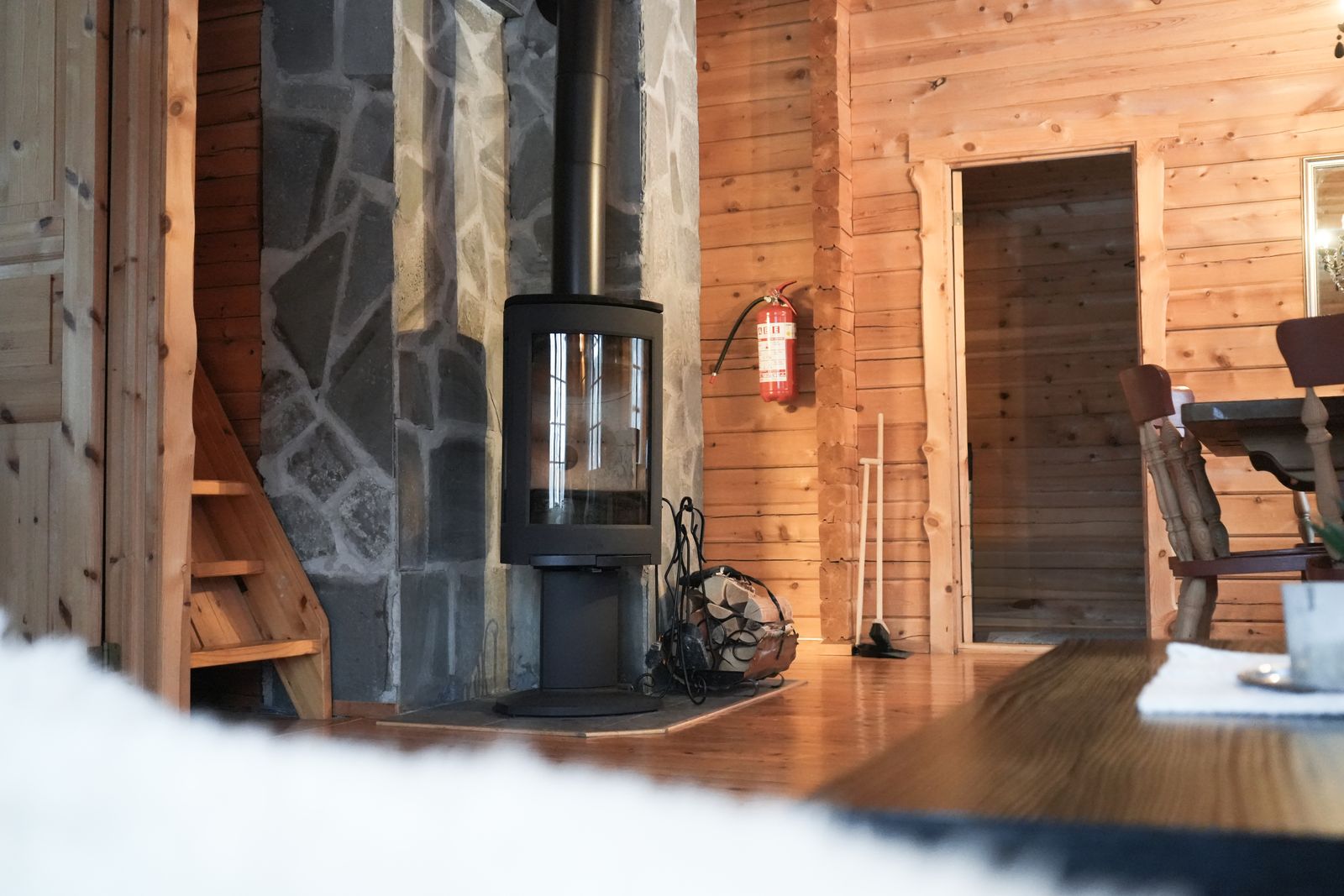 Tommy and Ailin's cabin